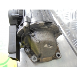 Mercedes Actros MP4 – obudowa filtra oleju, odma, 4700905752